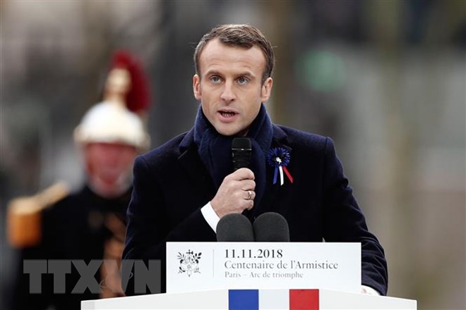 Tổng thống Pháp Emmanuel Macron phát biểu tại lễ kỷ niệm 100 năm ngày kết thúc Chiến tranh Thế giới thứ nhất ở thủ đô Paris. (Ảnh: AFP/TTXVN)