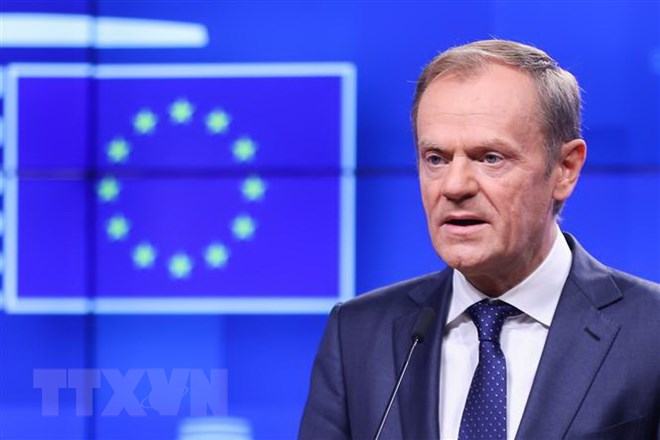 Chủ tịch Hội đồng châu Âu (EC) Donald Tusk trong cuộc họp báo tại Brussels, Bỉ. (Ảnh: THX/TTXVN)