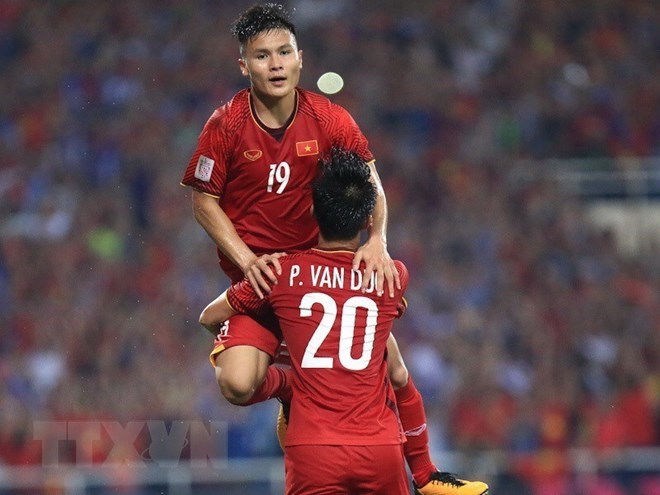 Nguyen Quang Hai (Number 19) opened the scoring for Vietnam at the 83rd minute (Photo: VNA)