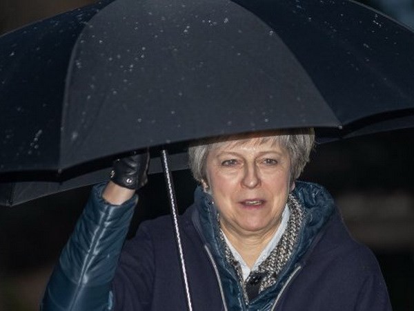 Đa số nghị sĩ đảng Bảo thủ Anh ủng hộ Thủ tướng Theresa May
