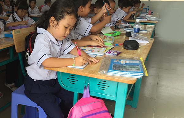 Dong Nai strengthens Vietnamese teaching to pre-school, primary students