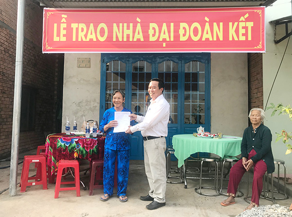 Four great unity houses handed over