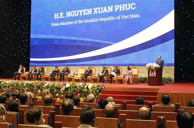  Prime Minister Nguyen Xuan Phuc addresses the sixth Greater Mekong Subregion (GMS-6) Summit. (Photo: VNA)