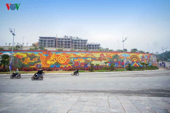 Vietnam Heritage and World Natural Heritage” ceramic mural has recently been inaugurated in Ha Long city in the northern province of Quang Ninh.