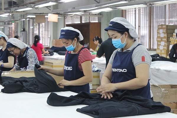 Producing clothes at Đồng Nai Garment SJC. Đồng Nai enjoyed a trade surplus of $300 million in January. 