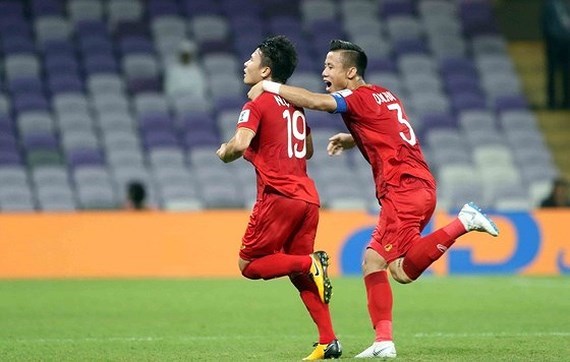 Vietnamese midfielder wins Best Goal Award at Asian Cup