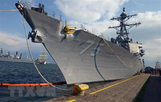 Tàu khu trục USS Donald Cook của Hải quân Mỹ. (Nguồn: AFP/TTXVN)