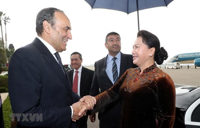 National Assembly Chairwoman Nguyen Thi Kim Ngan was welcomed by President of the Moroccan House of Representatives Habib El Malki at Rabat Salle International Airport in Rabat.