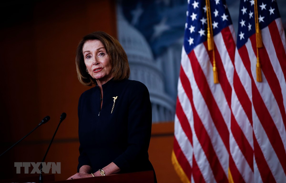 Tổng thống Trump bị kiện về tuyên bố tình trạng khẩn cấp quốc gia