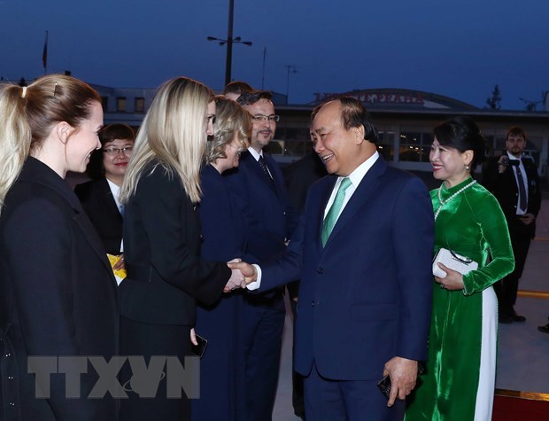 Farewell ceremony for PM Nguyen Xuan Phuc at Vaclav Havel international airport, Prague