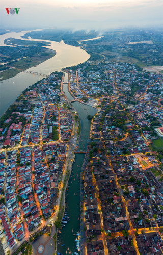 The Hoai river is a tributary of the Thu Bon river which runs through Hoi An.