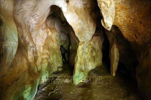 The historic Vo Nguyen Giap Cave in the central province of Quang Bình has begun welcoming visitors (Photo: VNA)