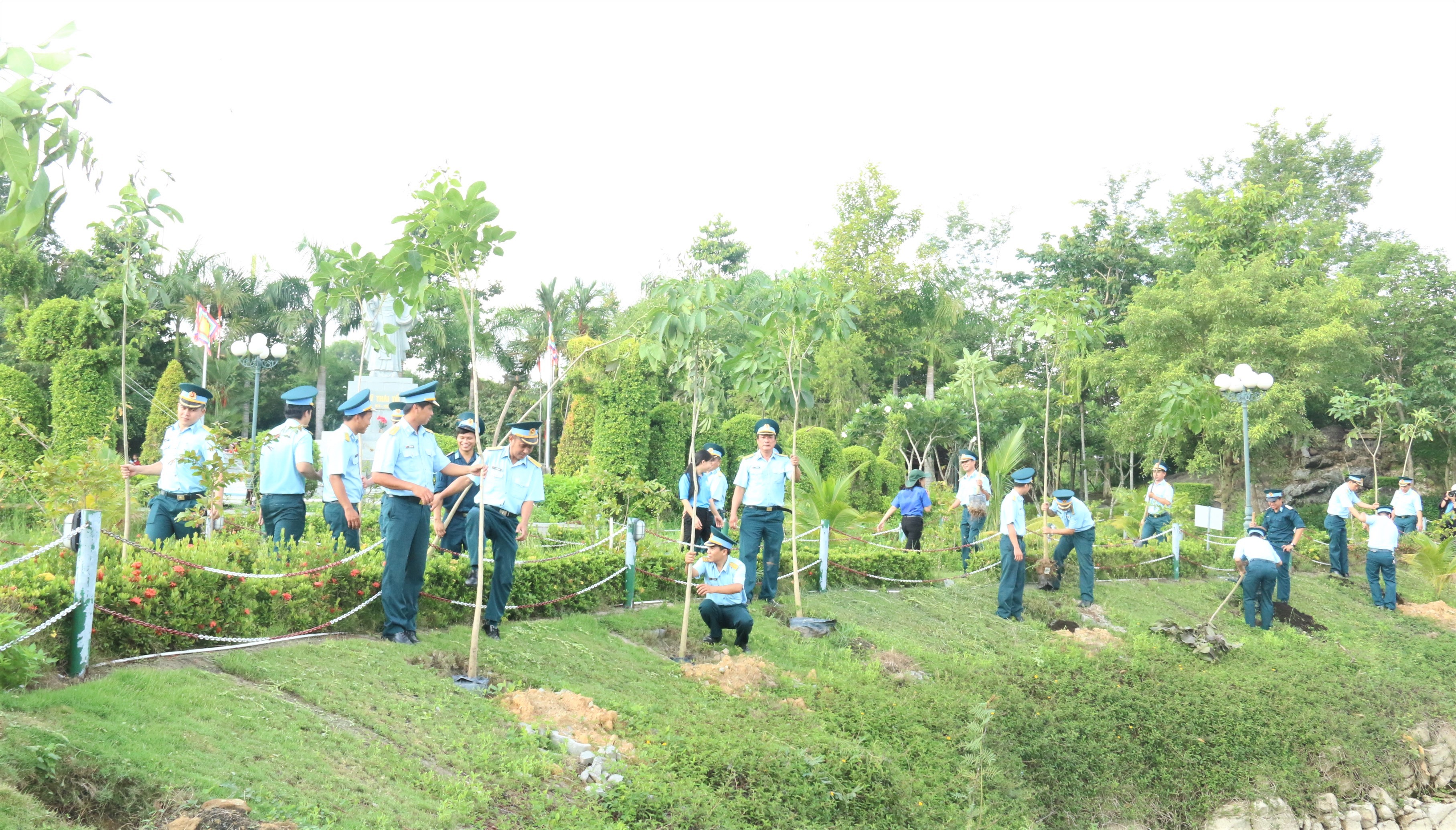 Dong Nai marks President Ho Chi Minh's birthday