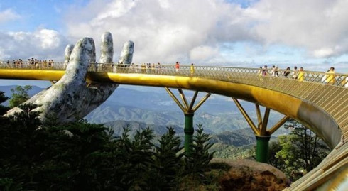 Golden Bridge in Da Nang