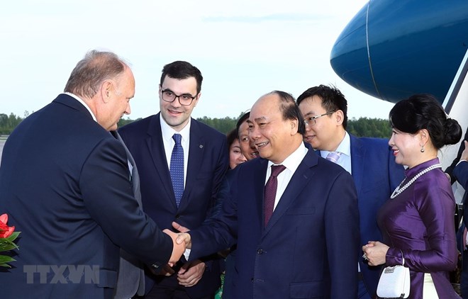 PM Nguyen Xuan Phuc at the Pulkovo 1 Airport in Saint Petersburg