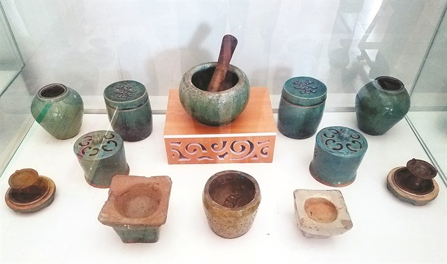 Exhibition showcases Binh Duong's ceramic arts
