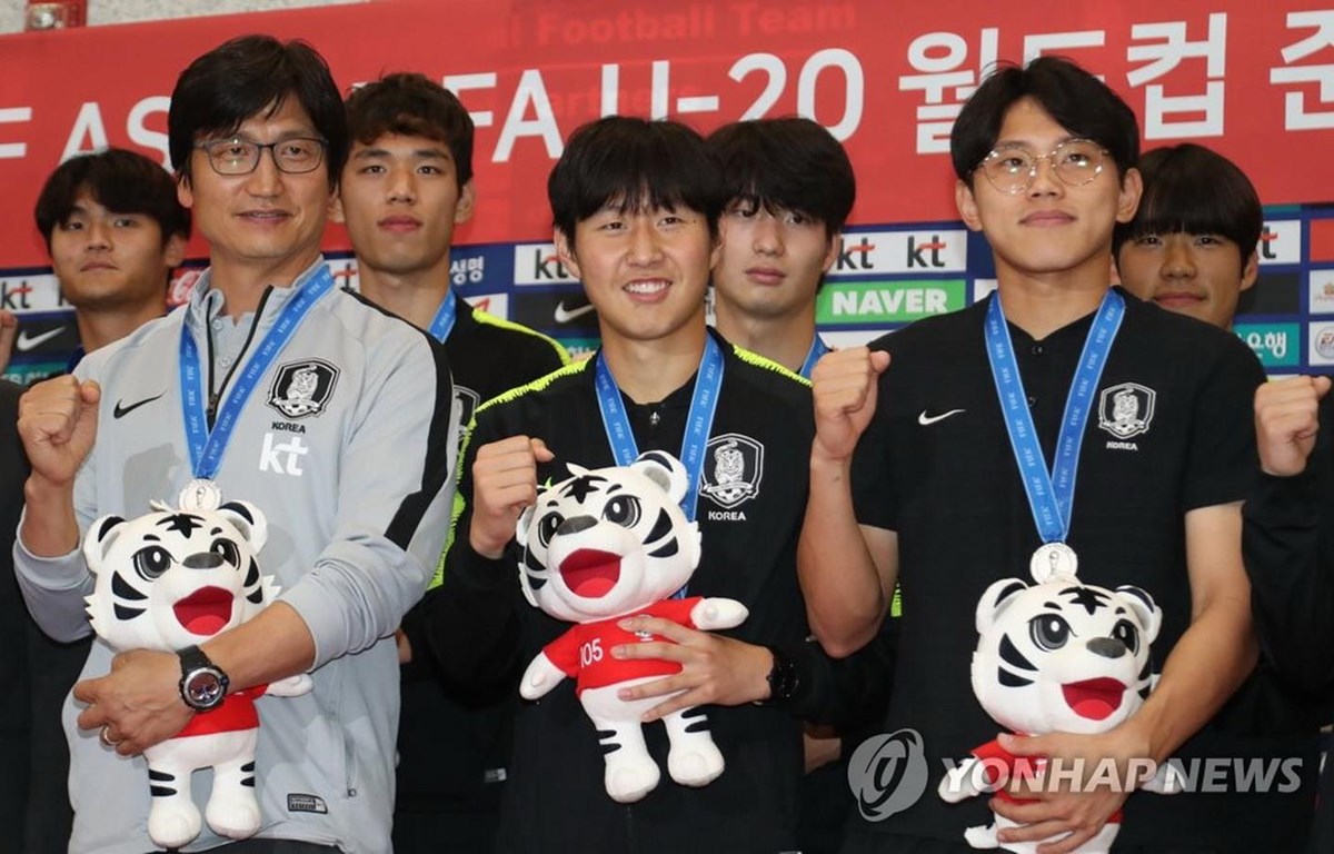 Người dân Hàn Quốc nồng nhiệt chào đón đội tuyển U20 trở về