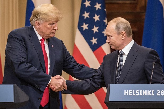 Tổng thống Nga Vladimir Putin và người đồng cấp Mỹ Donald Trump. (Nguồn: Getty Images)