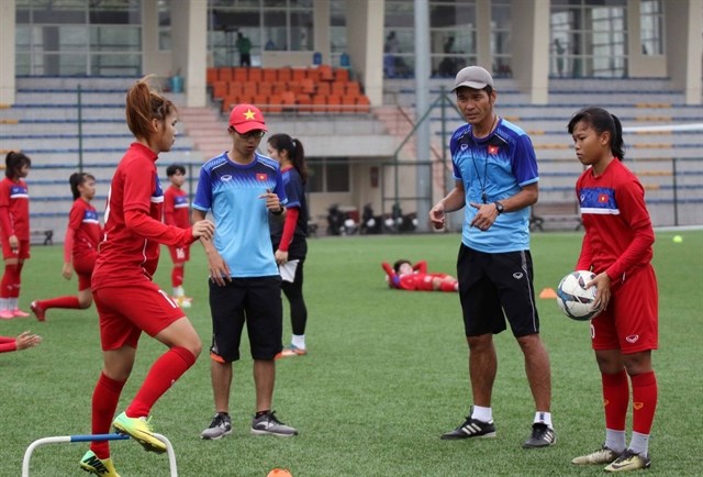 Vietnam’s national U19 women’s football team in a training in Hanoi. (Photo: vff.org.vn)