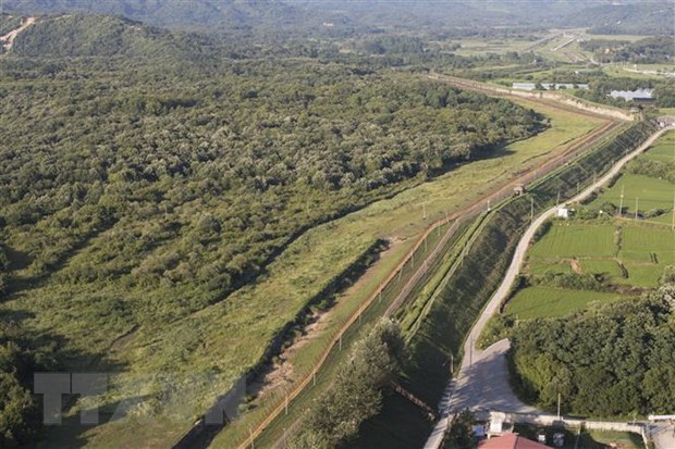 Quang cảnh khu phi quân sự (DMZ) ở biên giới với Triều Tiên tại Cheorwon, tỉnh Gangwon, Hàn Quốc. (Ảnh: Yonhap/TTXVN)