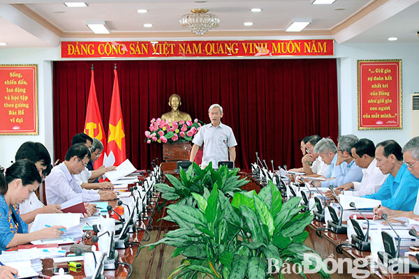 Bí thư Tỉnh ủy Nguyễn Phú Cường kết luận hội nghị