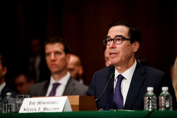 Bộ trưởng Tài chính Mỹ Steven Mnuchin - bên phải. (Ảnh: THX/TTXVN)