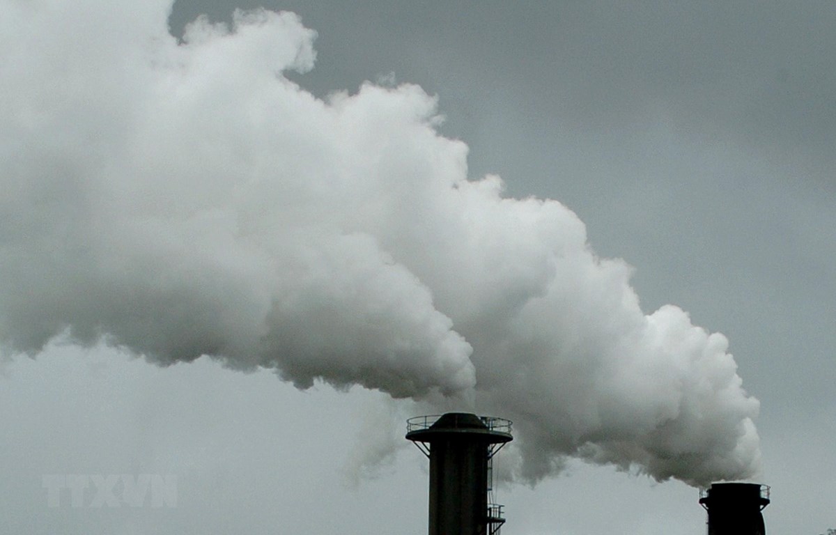 EU cảnh báo dùng thuế carbon để đáp trả các mức thuế mới của Mỹ