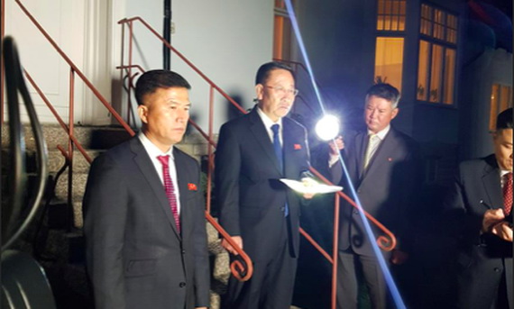 Đổ vỡ đàm phán Mỹ-Triều và những rủi ro