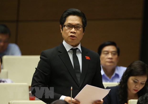  Đại biểu Quốc hội tỉnh Thái Bình Vũ Tiến Lộc phát biểu. (Ảnh: Dương Giang/TTXVN)