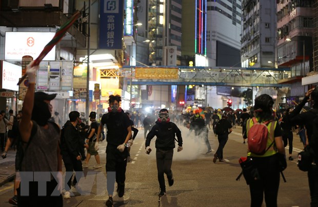 Cảnh sát Hong Kong bắt giữ hơn 80 đối tượng biểu tình phá hoại