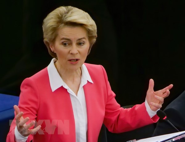 Chủ tịch đắc cử Ủy ban châu Âu (EC) Ursula von der Leyen phát biểu tại Nghị viện châu Âu ở Strasbourg, Pháp, ngày 27-11-2019. (Ảnh: THX/TTXVN)