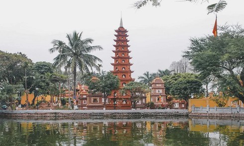 The iconic Tran Quoc Pagoda in Hanoi. Photo: The Travel