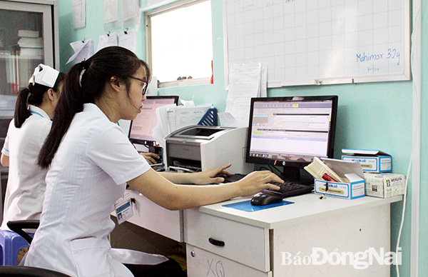 Gấp rút hoàn thành lập hồ sơ sức khỏe cá nhân