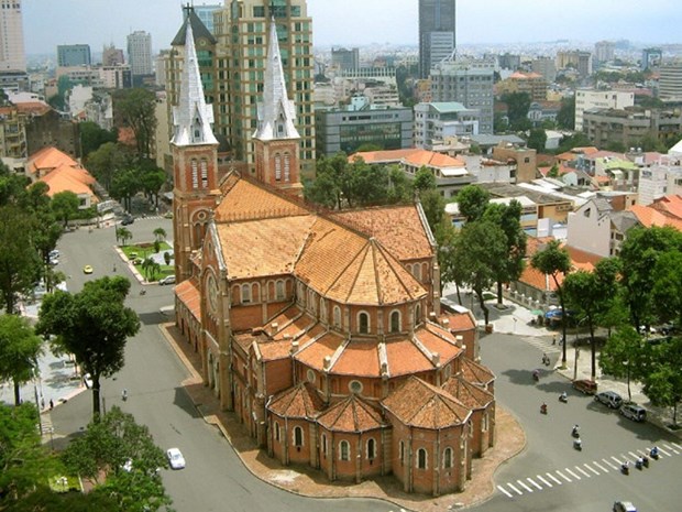 Notre Dame Cathedral, a renowned tourist spot in Ho Chi Minh City (Photo: zing.vn)