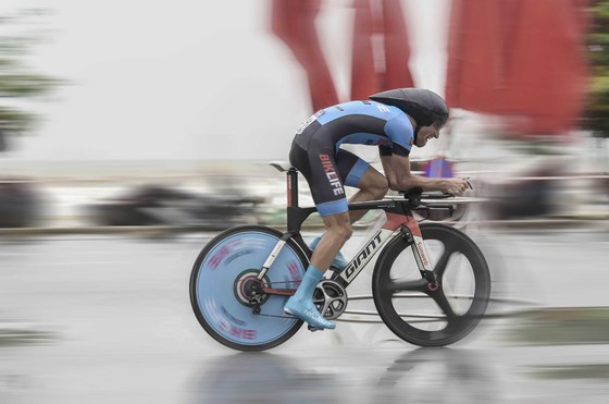 Desriac Loic of Việt Nam's Bike Life Đồng Nai places second in the first stage of the 2019 Tour de Selangor. Photo sggp.org.vn  Read more at http://vietnamnews.vn/sports/570096/loic-comes-second-in-tour-de-selangors-first-stage.html#4E5Cb4zhQ8bJ4YMw.99