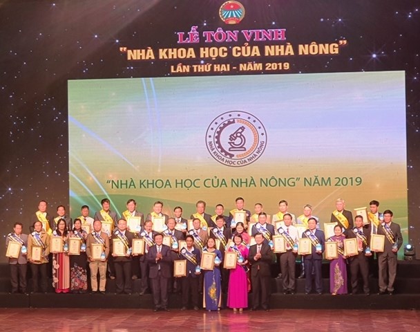 62 honoured as "scientists of farmers"