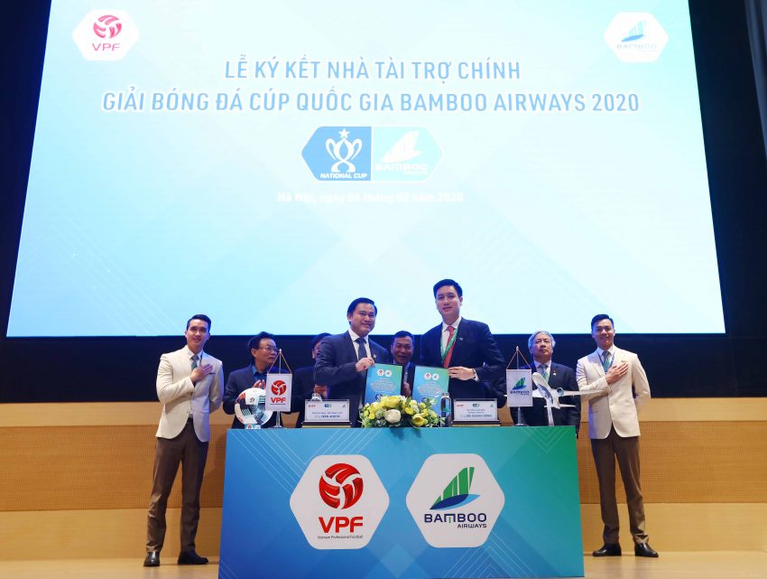 Lễ ký hợp đồng tài trợ giữa VPF và Bambo Airways cho Cup Quốc gia 2020