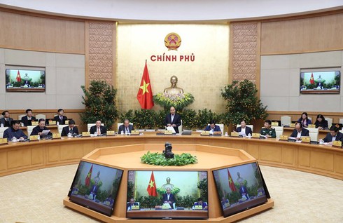 The Government holds the regular meeting for January in Hanoi on February 5.