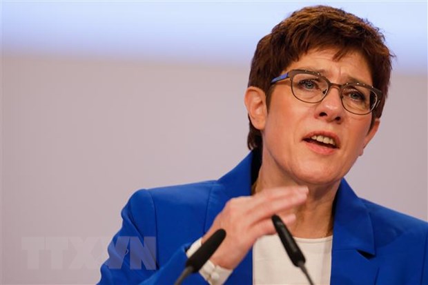 Chủ tịch CDU Annegret Kramp-Karrenbauer phát biểu tại đại hội thường niên của CDU ở Leipzig, Đức, ngày 22-11-2019. (Ảnh: AFP/TTXVN)