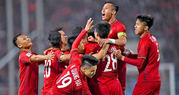 Vietnam remain world No 94 and Asian No 14 in the FIFA's latest ranking. (Photo: hanoimoi.com)