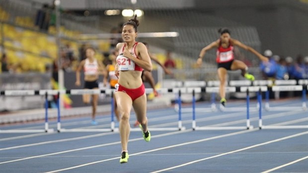 Runner Nguyen Thi Huyen needs more effort to qualify for the Tokyo Olympics. (Source: VNA)