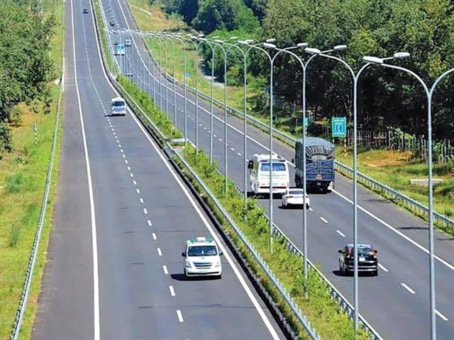 Gov't proposes investment options to develop North-South Expressway