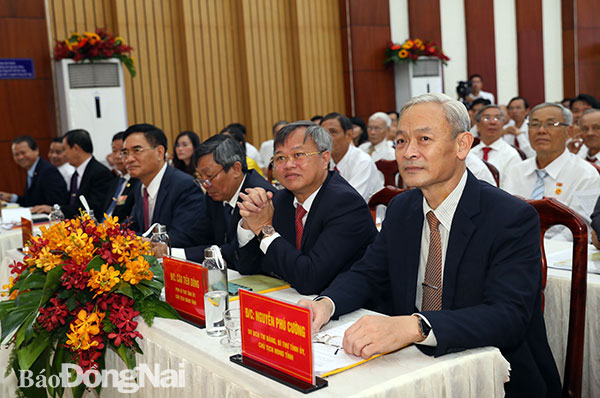 Các đại biểu dự đại hội Đảng bộ H.Long Thành phiên chính thức