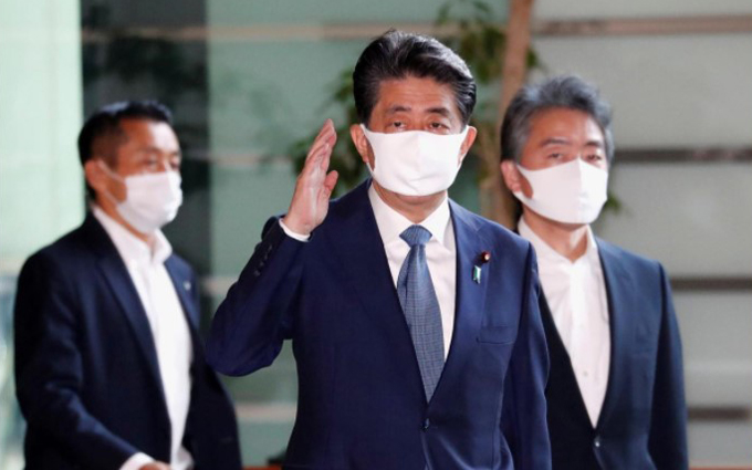 Cuộc đua bắt đầu sôi động