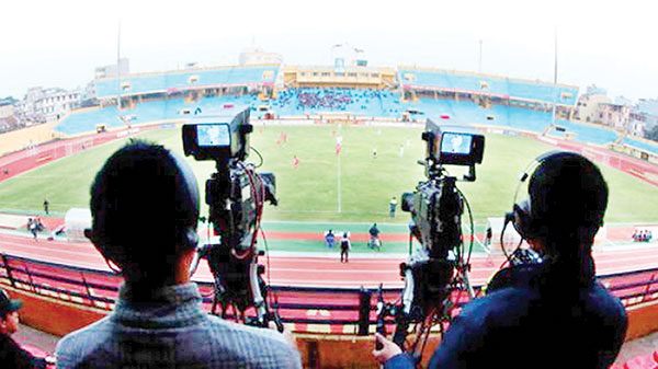 Lại 'nóng' chuyện bản quyền truyền hình V.League