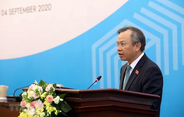 Vice Chairman of the NA’s Committee for External Relations Nguyen Manh Tien at the event.