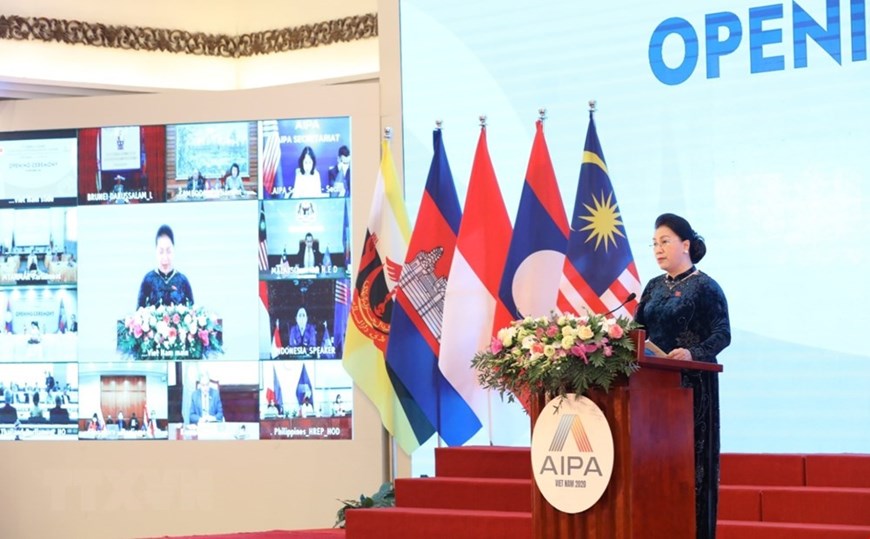 National Assembly Chairwoman Nguyen Thi Kim Ngan, Chairwoman of AIPA-41 gives the opening speech. 