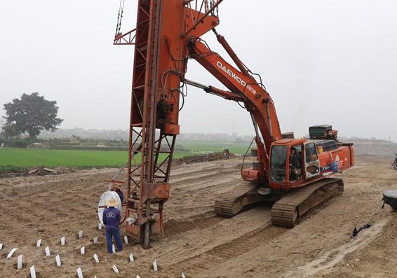 Transport Ministry urged to accelerate site clearance for transport projects