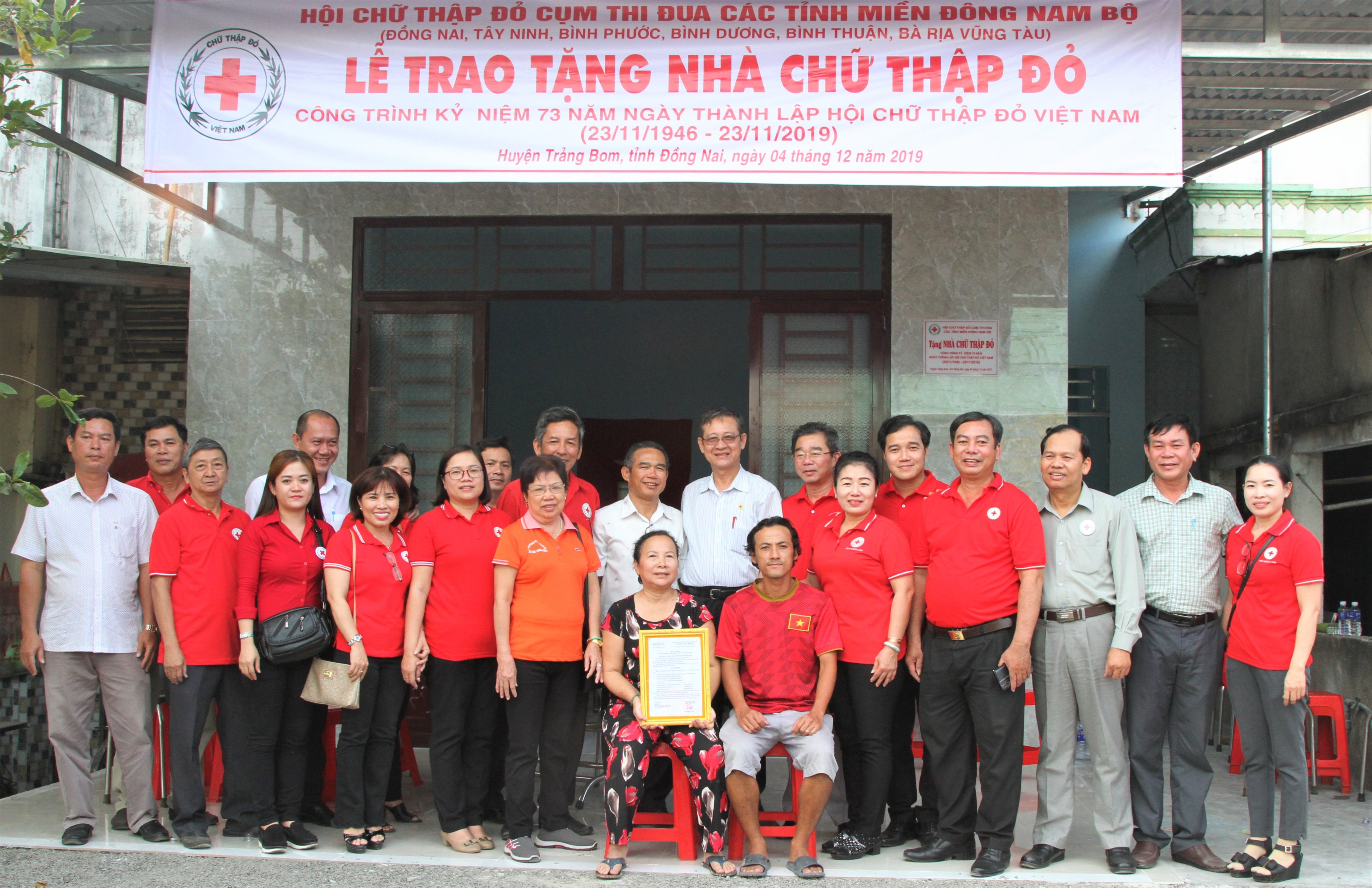 Để giảm nghèo được bền vững