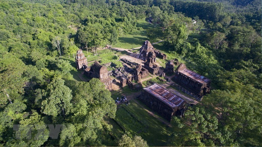 My Son Towers Relic Site in Duy Phu commune, Duy Xuyen district, Quang Nam province was recognised as World Cultural Heritage in December 1999